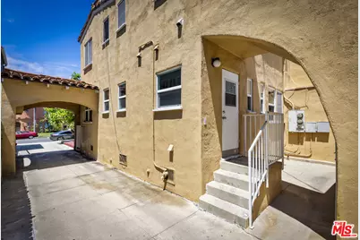 844 S Curson Ave, Los Angeles, CA 90036 - Photo 62