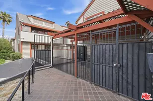 15946 Vanowen St, Van Nuys, CA 91406 - Photo 16