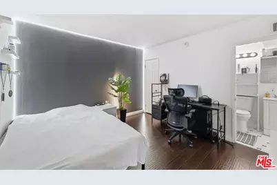 15946 Vanowen St #209, Los Angeles, CA 91406 - Photo 12