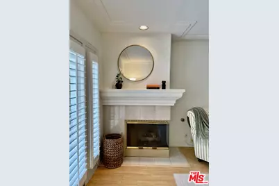 146 S Clark Dr #102, Los Angeles, CA 90048 - Photo 6