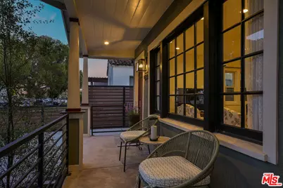 433 N Lamer St, Burbank, CA 91506 - Photo 4