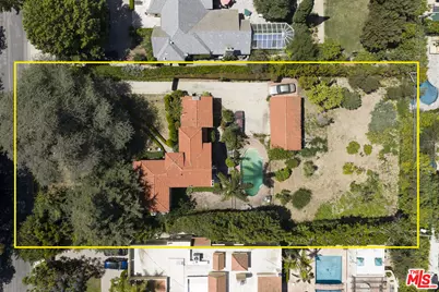 160 N Cliffwood Ave, Los Angeles, CA 90049 - Photo 2