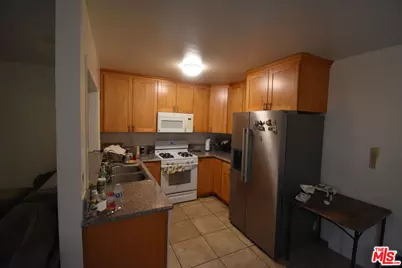 1320 N Columbus Ave, Glendale, CA 91202 - Photo 6