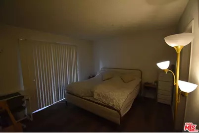 1320 N Columbus Ave, Glendale, CA 91202 - Photo 8