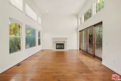20640 Medley Ln, Topanga, CA 90290 - Photo 4