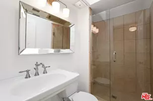 7270 Hillside Ave, Los Angeles, CA 90046 - Photo 16