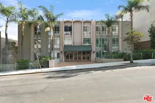 7270 Hillside Ave, Los Angeles, CA 90046 - Photo 30