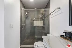 2385 Roscomare Rd, Los Angeles, CA 90077 - Photo 12
