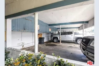 3637 S Sepulveda Blvd, Los Angeles, CA 90034 - Photo 12