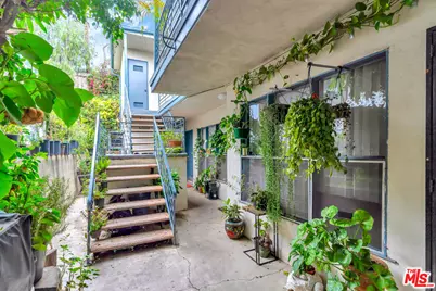 3637 S Sepulveda Blvd, Los Angeles, CA 90034 - Photo 2
