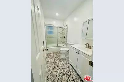 3637 S Sepulveda Blvd, Los Angeles, CA 90034 - Photo 6