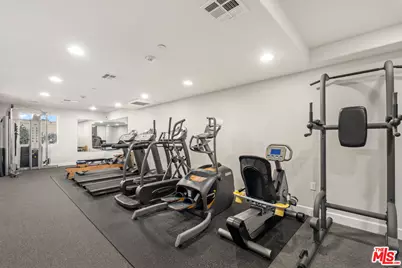 14412 Killion St #205, Sherman Oaks, CA 91401 - Photo 30