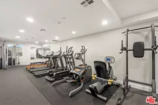 14412 Killion St, Sherman Oaks, CA 91401 - Photo 30