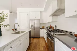 5571 W 82nd St, Los Angeles, CA 90045 - Photo 8