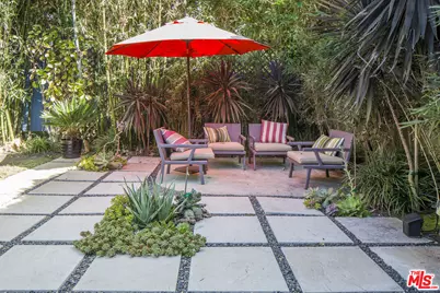 526 N Harper Ave, Los Angeles, CA 90048 - Photo 2