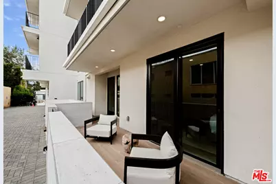 505 S Barrington Ave #308, Los Angeles, CA 90049 - Photo 12