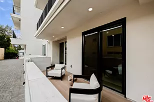 505 S Barrington Ave, Los Angeles, CA 90049 - Photo 12