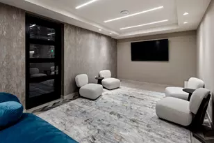 505 S Barrington Ave, Los Angeles, CA 90049 - Photo 36