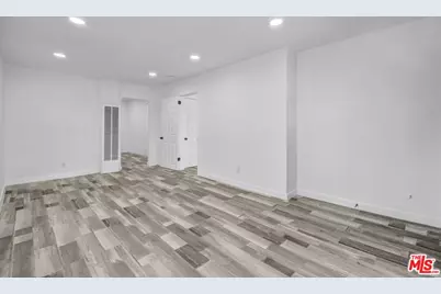 425 N Eastern Ave, Los Angeles, CA 90022 - Photo 12