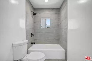 425 N Eastern Ave, Los Angeles, CA 90022 - Photo 34