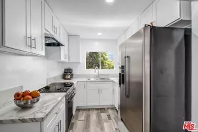 425 N Eastern Ave, Los Angeles, CA 90022 - Photo 8