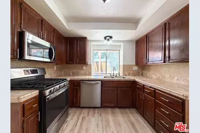 1138 Encantadora Ln, Lancaster, CA 93535 - Photo 2