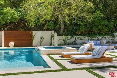 9988 Liebe Dr, Beverly Hills, CA 90210 - Photo 24