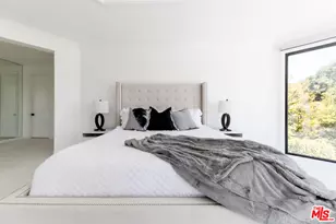 5474 Amber Cir, Calabasas, CA 91302 - Photo 20