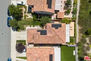 19850 Holly Dr, Santa Clarita, CA 91350 - Photo 4