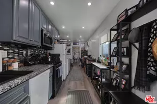 936 N Harper Ave, West Hollywood, CA 90046 - Photo 30