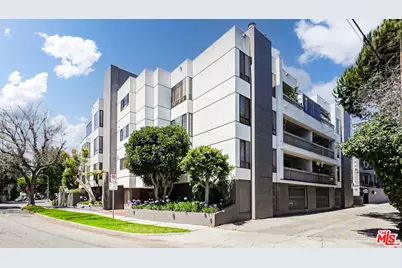 1220 Roxbury Dr #302, Los Angeles, CA 90035 - Photo 1