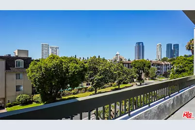 1220 Roxbury Dr #302, Los Angeles, CA 90035 - Photo 14