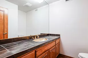 1220 Roxbury Dr, Los Angeles, CA 90035 - Photo 22