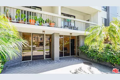 1220 Roxbury Dr #302, Los Angeles, CA 90035 - Photo 4