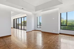 1220 Roxbury Dr, Los Angeles, CA 90035 - Photo 12