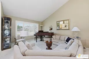 7822 Goldmine Ln, Lake Balboa, CA 91406 - Photo 4