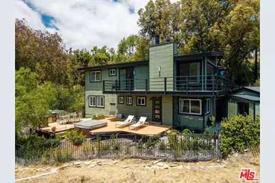 21625 Saddle Peak Rd, Topanga, CA 90290 - Photo 2
