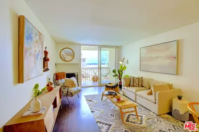 22 Navy St #205, Venice, CA 90291 - Photo 2