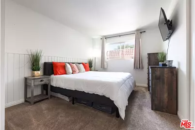22828 Mesa Way #4, Lake Forest, CA 92630 - Photo 8