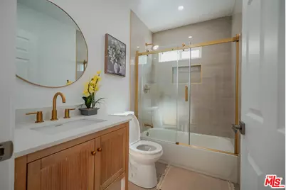 1440 W 91st Pl, Los Angeles, CA 90047 - Photo 20