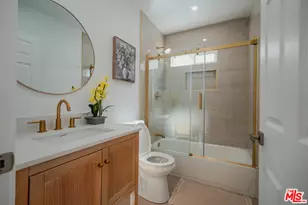 1440 W 91st Pl, Los Angeles, CA 90047 - Photo 20