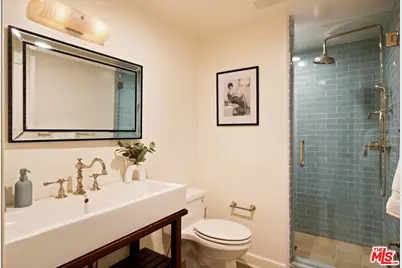 4818 Bonvue Ave, Los Angeles, CA 90027 - Photo 20