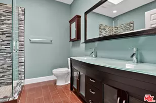 11112 La Maida St, North Hollywood, CA 91601 - Photo 8