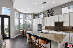5018 S Chariton Ave, Los Angeles, CA 90056 - Photo 10