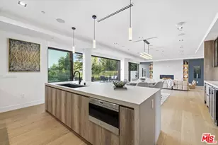 16800 Oak View Dr, Encino, CA 91436 - Photo 12
