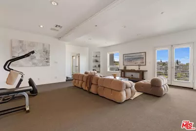 1745 Viewmont Dr, West Hollywood, CA 90069 - Photo 26