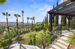 567 Lone Oak Dr, Thousand Oaks, CA 91362 - Photo 18