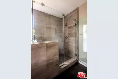 1882 Lucretia Ave, Los Angeles, CA 90026 - Photo 22