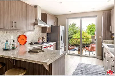 1882 Lucretia Ave, Los Angeles, CA 90026 - Photo 8