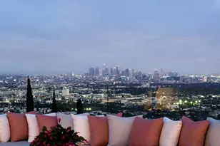 1641 Woods Dr, West Hollywood, CA 90069 - Photo 2